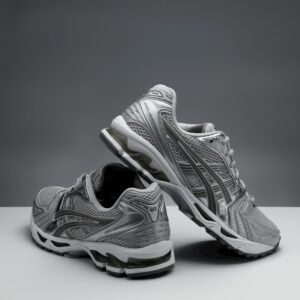 a pair of running shoes sitting on top of a table